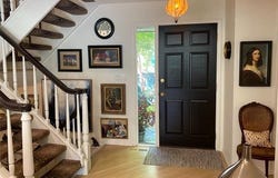 980 Stratford Lane E, Bloomfield Hills, MI 48304