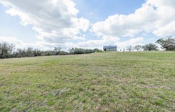 115 Turney Trace, Round Top, TX 78954