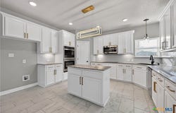 9000 Grand Oaks Lane, Killeen, TX 76542