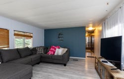 518 E 2nd Ave, Deer Park, WA 99006