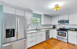 8 Brigantine Avenue, Osterville, MA 02655