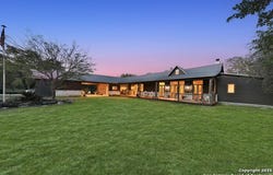1523 Meadow Glen, Adkins, TX 78101
