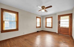 1307 S Elm Street, Henderson, KY 42420