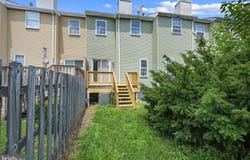 16 HERITAGE DRIVE, DOVER, DE 19904