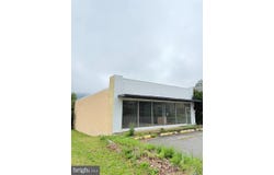 866 STATE STREET, MILLERSBURG, PA 17061