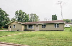 502 W 15th Street, Neillsville, WI 54456