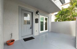 8012 SW 5th St, North Lauderdale, FL 33068
