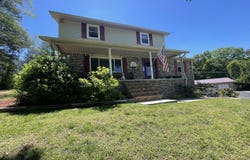 1160 Corinth Rd, Loudon, TN 37774