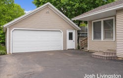 957 Breton Road SE, East Grand Rapids, MI 49506