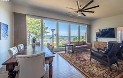1434 HILLSIDE CT, Coos Bay, OR 97420