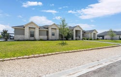 411 Mountain View, Del Rio, TX 78840