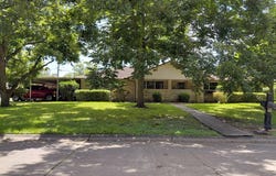 736 NORTHRIDGE, Angleton, TX 77515