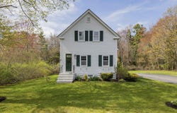165 Western Avenue, Kennebunk, ME 04043