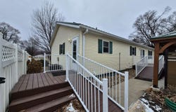 511 5Th Avenue W, Oskaloosa, IA 52577