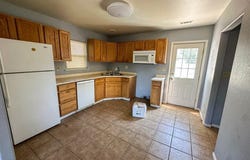 408 E Elm St, Lamar, CO 81052