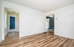 300 Walnut Street, Osceola, IN 46561-2750