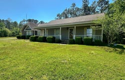 535 McArdle Rd, Dothan, AL 36303