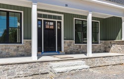10 Shipwright Way, Newington, NH 03801