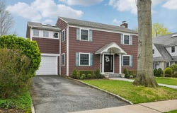 8 Beech Street, Garden City, NY 11530