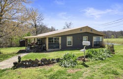 52638 S 720 Road, Colcord, OK 74338