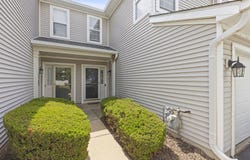 6928 Creekside Drive, Plainfield, IL 60586