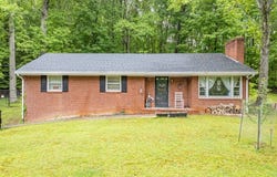 809 Hickory Lane, Marion, VA 24354