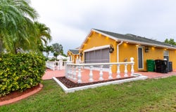 2853 SE Melaleuca Boulevard, Port Saint Lucie, FL 34952