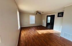 560 NW 6TH, Paris, TX 75460