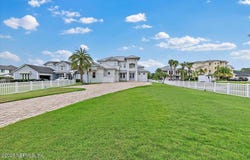 356 N ROSCOE Boulevard, Ponte Vedra Beach, FL 32082