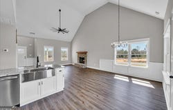 426 Burlington Drive, Lizella, GA 31052