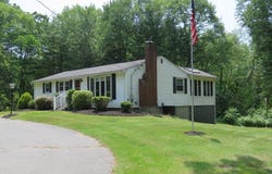 40 Rockland St, Easton, MA 02356