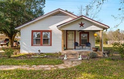 5249 State Hwy 11, Winnsboro, TX 75494