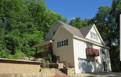 923 N West Street, GALENA, IL 61036