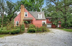 8060 W Woodvale Road, Frankfort, IL 60423