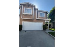 9213 Independence Way, North Hills, CA 91343