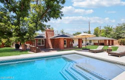 8051 N 15TH Avenue, Phoenix, AZ 85021