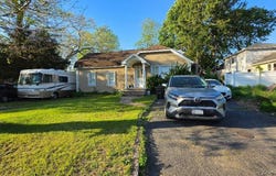 385 Half Hollow Road, Deer Park, NY 11729