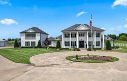 19220 Saddleback Drive, Mounds, OK 74047