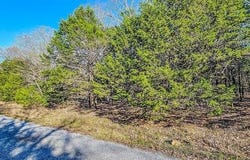 14 Larry Drive, Crowder, OK 74501