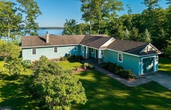 267 Durham Point Road, Durham, NH 03824