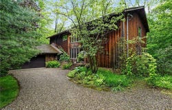 906 Heritage Lane, Akron, OH 44333