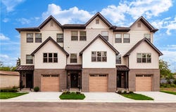 3274 Warren Road, Cleveland, OH 44111