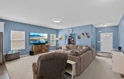 5260 Folsom Drive, Groveport, OH 43125