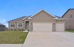1002 Fox Trot Drive, Odessa, MO 64076