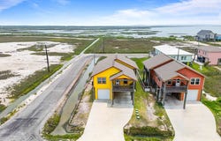 502 Palmetto Point Rd., ROCKPORT(HOLIDAY BEACH), TX 78382