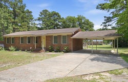 1156 S Asbury Church Road, Washington, NC 27889