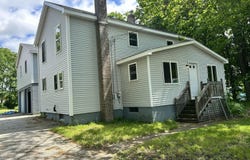 148 School Street, Sanford, ME 04073
