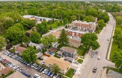 7730 Ogden Avenue, Lyons, IL 60534