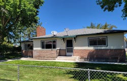 306 Memory Lane, Yerington, NV 89447
