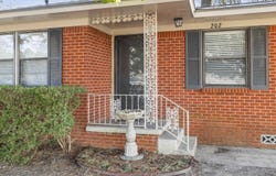 202 E Fairlane Dr., Longview, TX 75604